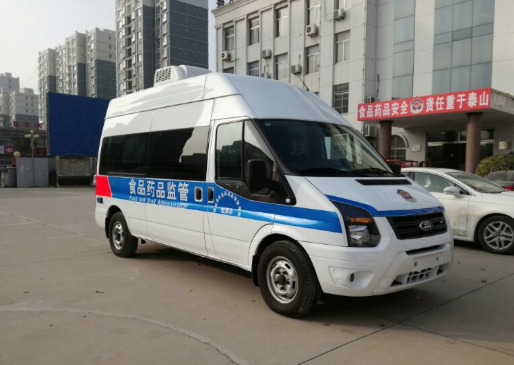 全順V348食品檢測(cè)車